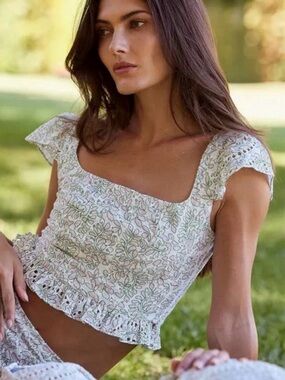 Misa Los Angeles / Soro/ White, Mint, pink/ Embroidered Eyelet Crop Top